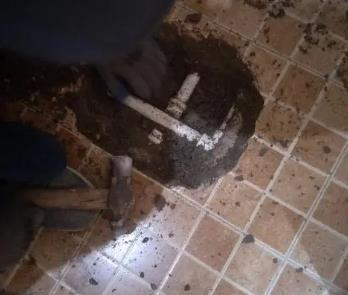 留坝卫生间漏水维修公司为您分享下卫生间渗水如何处理及注意事项